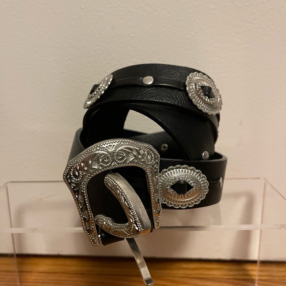 Black western style belt